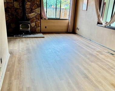 749 Elysian Boulevard - Photo Thumbnail 8