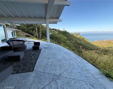 7 Southfield Drive - Photo Thumbnail 6
