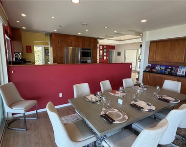 7 Southfield Drive - Photo Thumbnail 7