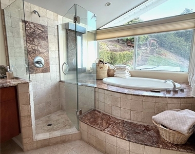 7 Southfield Drive - Photo Thumbnail 11
