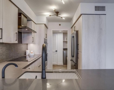 222 Monterey Road - Photo Thumbnail 24