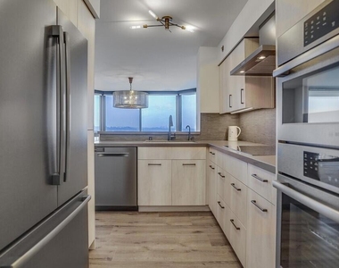 222 Monterey Road - Photo Thumbnail 26