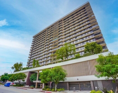 222 Monterey Road - Photo Thumbnail 5