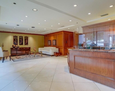 222 Monterey Road - Photo Thumbnail 8