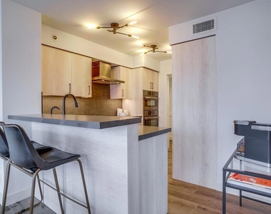222 Monterey Road - Photo Thumbnail 22