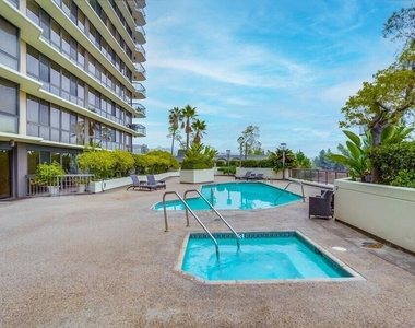 222 Monterey Road - Photo Thumbnail 54