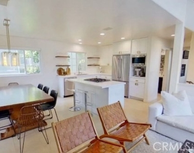 445 Begonia Avenue - Photo Thumbnail 7