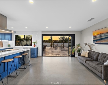 29091 Country Hills - Photo Thumbnail 2
