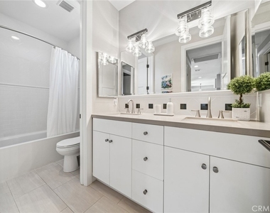 268 Palmer St - Photo Thumbnail 10