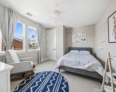 268 Palmer St - Photo Thumbnail 11
