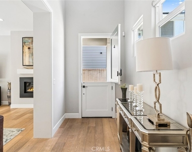 268 Palmer St - Photo Thumbnail 3