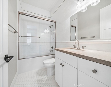 268 Palmer St - Photo Thumbnail 9