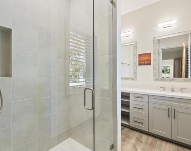 5330 San Elijo - Photo Thumbnail 14