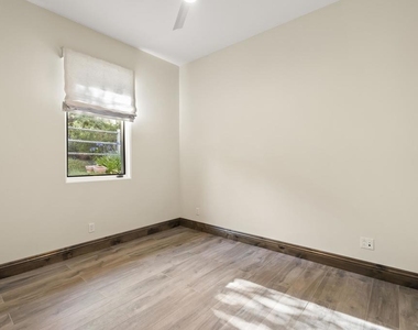 5330 San Elijo - Photo Thumbnail 16