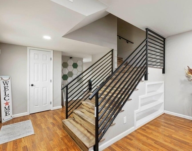 1870 Jeffrey Avenue - Photo Thumbnail 20
