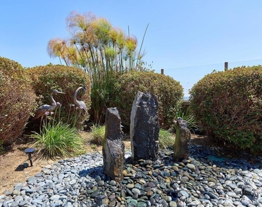 7118 El Fuerte Street - Photo Thumbnail 13