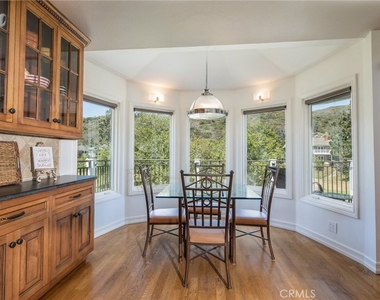 32161 E Nine Drive - Photo Thumbnail 12