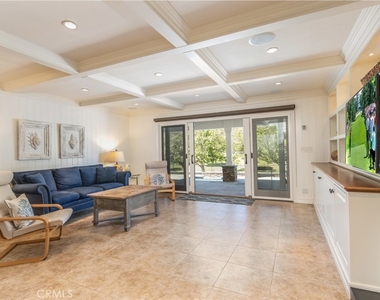 32161 E Nine Drive - Photo Thumbnail 23