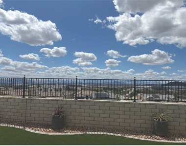 3445 E Ketring Court - Photo Thumbnail 4