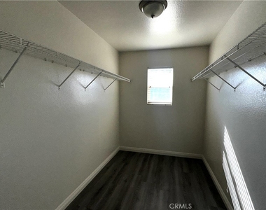 14073 Mare Lane - Photo Thumbnail 5