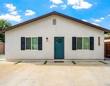 11920 Laurel - Photo Thumbnail 1