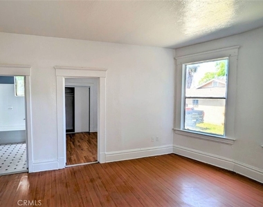 780 E 9th Street - Photo Thumbnail 8