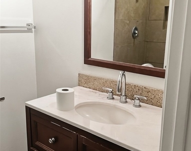 10270 Santa Cruz - Photo Thumbnail 6