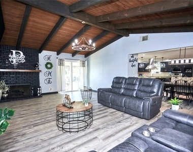 3931 Atlantic - Photo Thumbnail 6