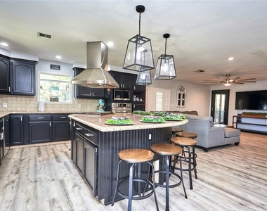 3931 Atlantic - Photo Thumbnail 10