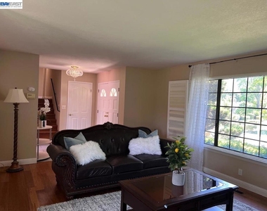 212 Mountaire Cir - Photo Thumbnail 37