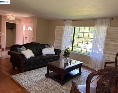 212 Mountaire Cir - Photo Thumbnail 36