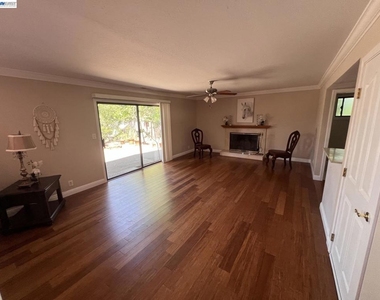212 Mountaire Cir - Photo Thumbnail 15