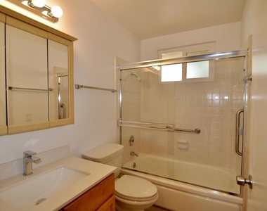 9127 Tangerine St - Photo Thumbnail 11