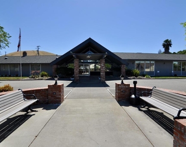 9127 Tangerine St - Photo Thumbnail 18