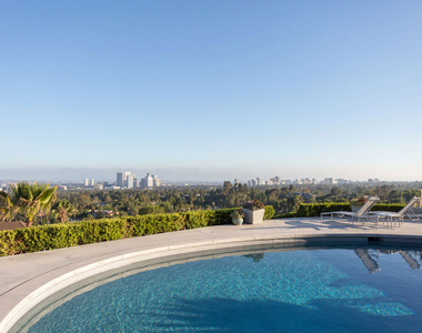 1230 Shadow Hill Way - Photo Thumbnail 2