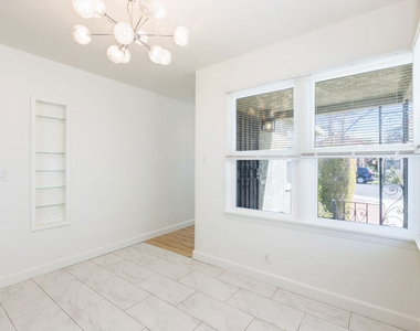 1561 Hazelwood Avenue - Photo Thumbnail 4