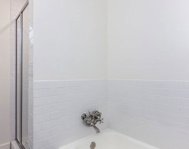 1561 Hazelwood Avenue - Photo Thumbnail 12