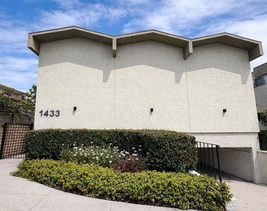 1433 Euclid Street - Photo Thumbnail 8