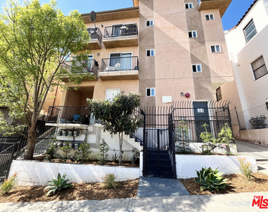 2637 S Manhattan Place - Photo Thumbnail 22