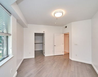 629 Traction Avenue - Photo Thumbnail 19