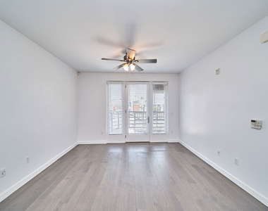 629 Traction Avenue - Photo Thumbnail 12