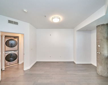 629 Traction Avenue - Photo Thumbnail 20