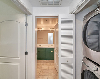 629 Traction Avenue - Photo Thumbnail 13
