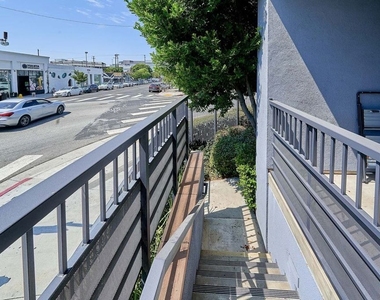 629 Traction Avenue - Photo Thumbnail 27