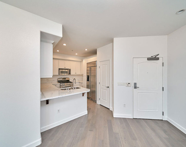 629 Traction Avenue - Photo Thumbnail 11