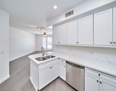 629 Traction Avenue - Photo Thumbnail 10