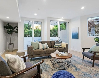 842 11th St - Photo Thumbnail 11