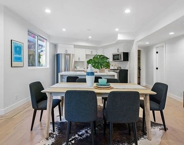 842 11th St - Photo Thumbnail 7