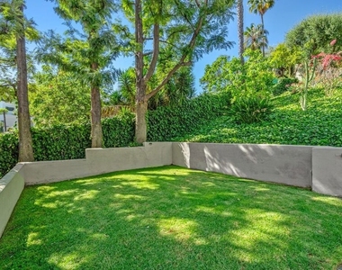 3023 Berkeley Avenue - Photo Thumbnail 37