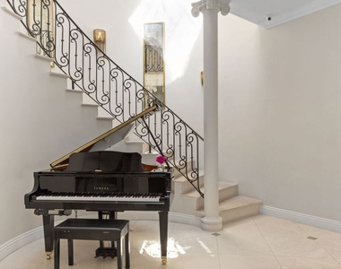 1465 N Robmar Drive - Photo Thumbnail 8